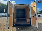 Volkswagen Crafter MWB L2 High Roof Cr35 Tdi Commerce Plus Air Con Sensors EURO 6 9