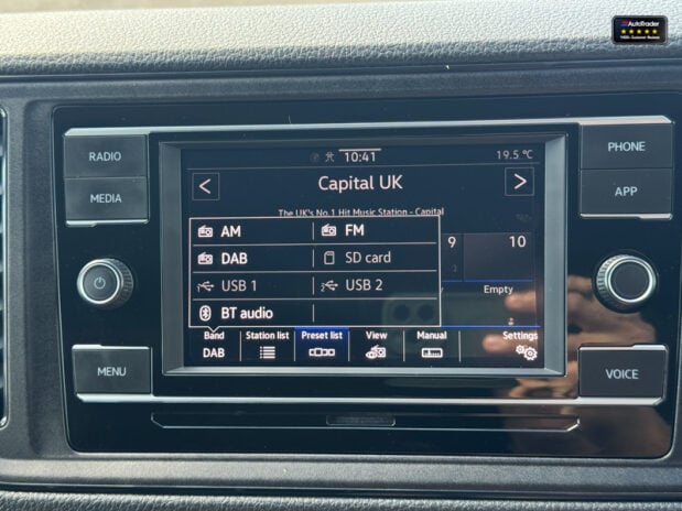 Volkswagen Crafter MWB L2 High Roof Cr35 Tdi Commerce Plus Air Con Sensors EURO 6 31