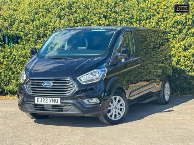Ford Tourneo Custom Titanium|9 Seater|L2|Auto|LWB|320|Ecoblue|Euro 6|No VAT 25