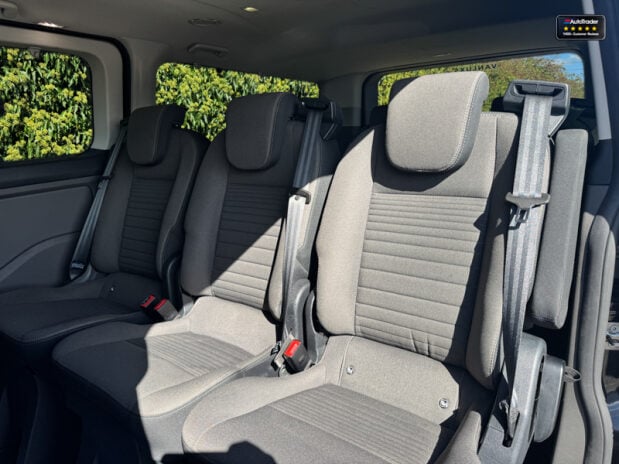 Ford Tourneo Custom Titanium|9 Seater|L2|Auto|LWB|320|Ecoblue|Euro 6|No VAT 9