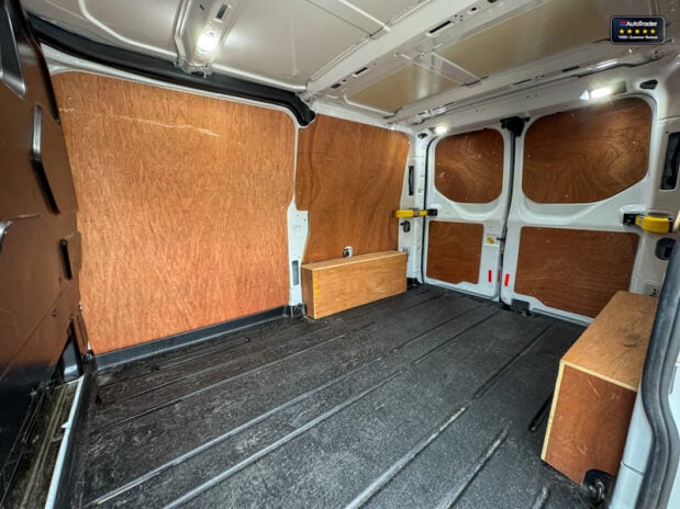 Ford Transit Custom SWB L1H1 [SOLD SM] 280 Limited Alloys Air Con Sensors EURO 6 11