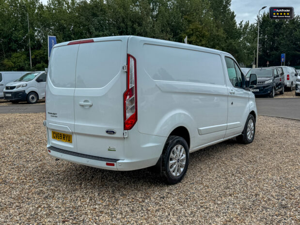 Ford Transit Custom SWB L1H1 [SOLD SM] 280 Limited Alloys Air Con Sensors EURO 6 6