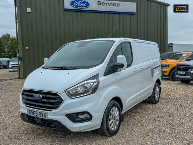 Ford Transit Custom SWB L1H1 [SOLD SM] 280 Limited Alloys Air Con Sensors EURO 6 2