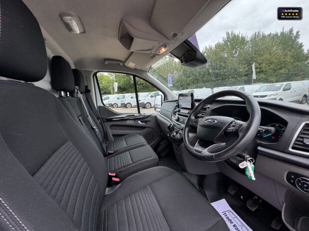 Ford Transit Custom SWB L1H1 [SOLD SM] 280 Limited Alloys Air Con Sensors EURO 6 15