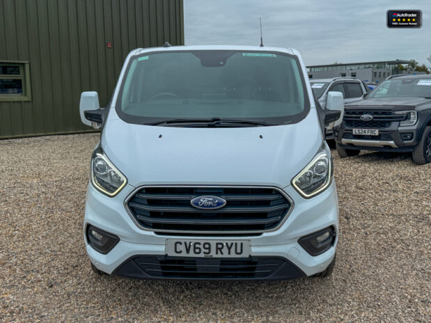 Ford Transit Custom SWB L1H1 [SOLD SM] 280 Limited Alloys Air Con Sensors EURO 6 3