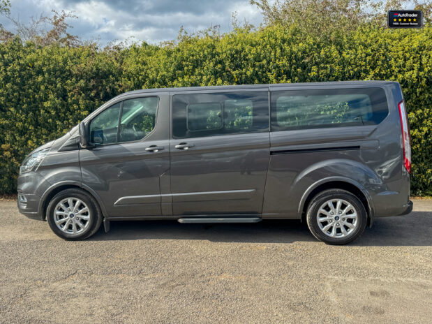 Ford Tourneo Custom 320|Titanium|L2|9 Seater|Manual|Euro 6|VAT Q 30