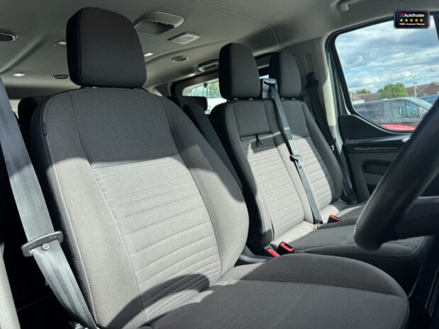 Ford Tourneo Custom 320|Titanium|L2|9 Seater|Manual|Euro 6|VAT Q 11