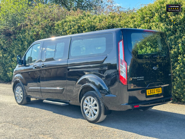 Ford Tourneo Custom 320|Titanium|L2|9 Seater|Manual|Euro 6|VAT Q 7
