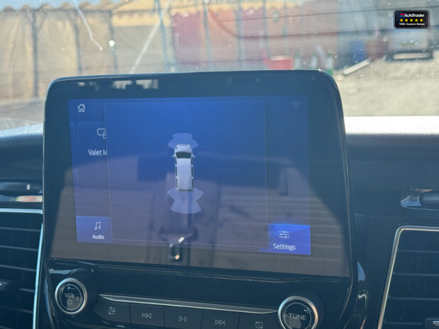 Ford Tourneo Custom 320|Titanium|L2|9 Seater|Manual|Euro 6|VAT Q 22