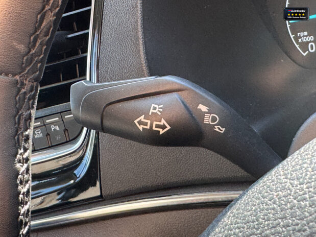 Ford Tourneo Custom 320|Titanium|L2|9 Seater|Manual|Euro 6|VAT Q 16