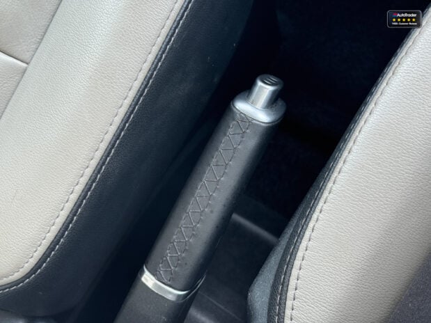 Ford Tourneo Custom 320|Titanium|L2|9 Seater|Manual|Euro 6|VAT Q 22