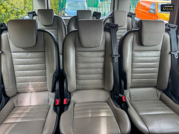 Ford Tourneo Custom 320|Titanium|L2|9 Seater|Manual|Euro 6|VAT Q 10