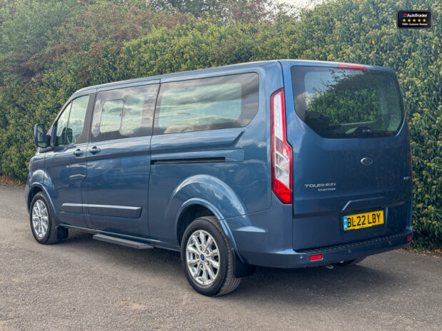 Ford Tourneo Custom 320|Titanium|L2|9 Seater|Manual|Euro 6|VAT Q 28