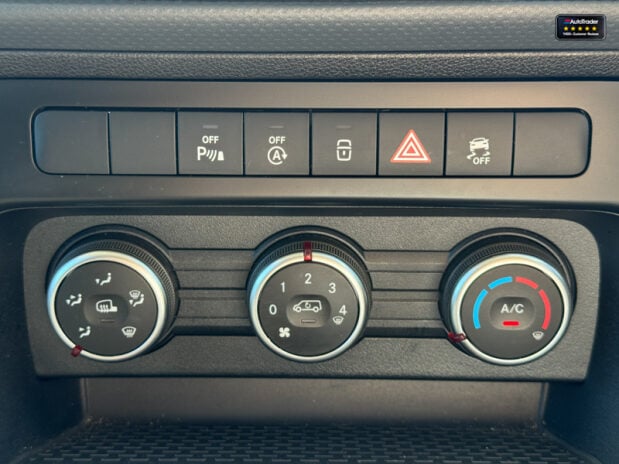 Mercedes-Benz Citan SWB L1H1 110 Progressive Air Con Rev Cam EURO 6 NO VAT 33