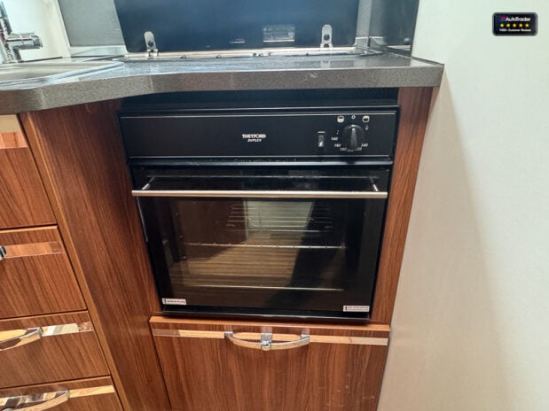 Adria M670 SL 4 Berth|4 Belt|Garage|Awning|LOW MILES 15