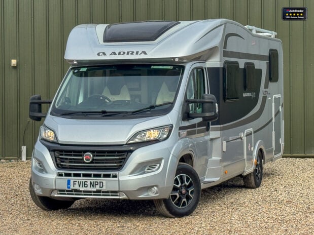 Adria M670 SL 4 Berth|4 Belt|Garage|Awning|LOW MILES 37