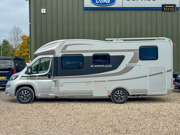 Adria M670 SL 4 Berth|4 Belt|Garage|Awning|LOW MILES 6
