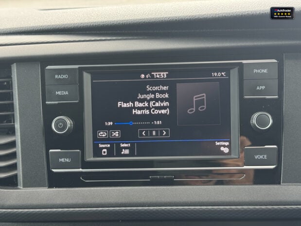 Volkswagen Transporter AUTO SWB L1H1 T30 Tdi Highline Air Con Alloys Sensors EURO 6 NO VAT 26