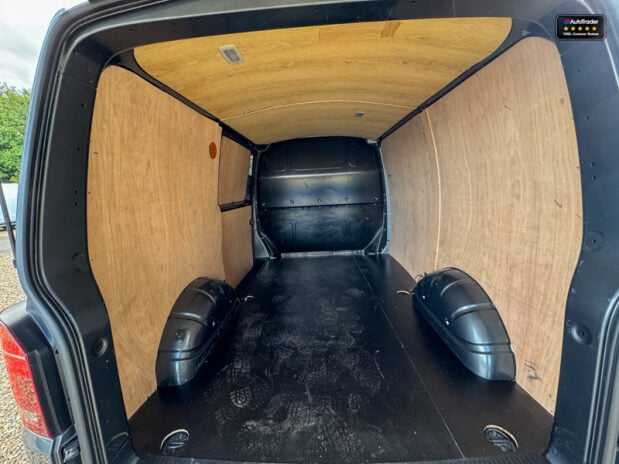 Volkswagen Transporter AUTO SWB L1H1 T30 Tdi Highline Air Con Alloys Sensors EURO 6 NO VAT 9