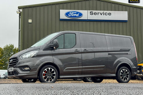 Ford Transit Custom AUTO LWB L2H1 Low Roof 320 Sport Alloys Air Con Sensors EURO 6