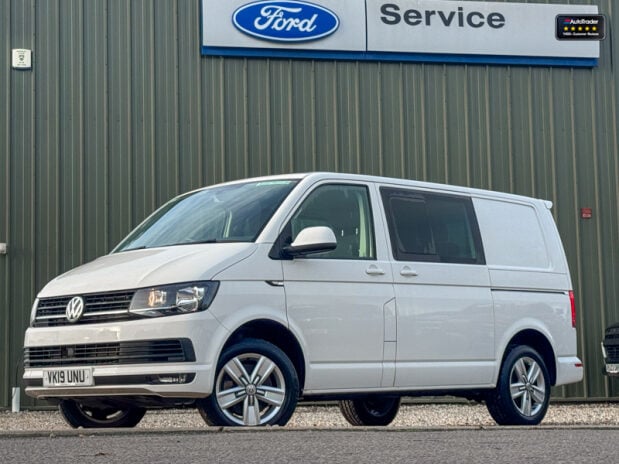 Volkswagen Transporter Crew Cab SWB T32 Tdi Kombi Highline Air Con Nav Sensors EURO 6 NO VAT 2