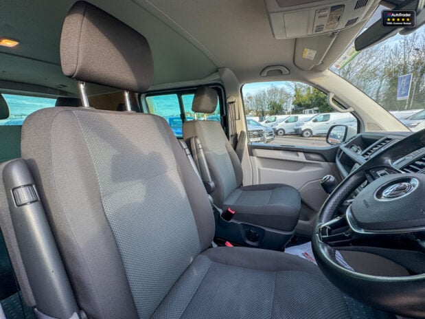 Volkswagen Transporter Crew Cab SWB T32 Tdi Kombi Highline Air Con Nav Sensors EURO 6 NO VAT 16