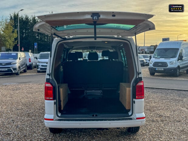 Volkswagen Transporter Crew Cab SWB T32 Tdi Kombi Highline Air Con Nav Sensors EURO 6 NO VAT 9