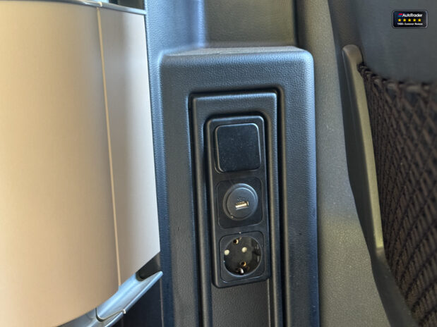 Mercedes-Benz V Class 2.2 V220d AMG Line Marco Polo Camper 15