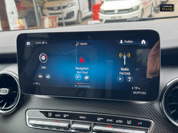 Mercedes-Benz V Class V300d Amg Line Marco Polo Camper|4 Belt|4 Berth|Kitchen|Electric Pop Top 25