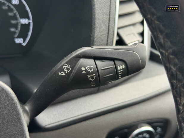 Ford Transit Custom AUTO SWB L1H1 290 Sport Alloys Air Con Sensors EURO 6 21