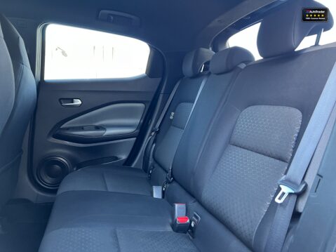 Nissan Juke 1.0 DIG-T N-Connecta SUV 5dr Petrol Manual Euro 6 (s/s) (117 ps) 14