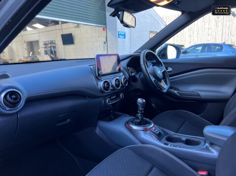 Nissan Juke 1.0 DIG-T N-Connecta SUV 5dr Petrol Manual Euro 6 (s/s) (117 ps) 15