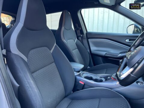 Nissan Juke 1.0 DIG-T N-Connecta SUV 5dr Petrol Manual Euro 6 (s/s) (117 ps) 17