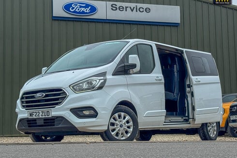 Ford Transit Custom AUTO Crew Cab LWB L2H1 320 Limited Air Con Sensors EURO 6 NO VAT