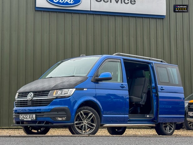 Volkswagen Transporter Crew Cab SWB L1H1 T30 Tdi Kombi Highline Auto Air Con Sensors EURO 6 1