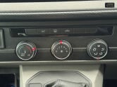 Volkswagen Transporter Crew Cab SWB L1H1 T30 Tdi Kombi Highline Auto Air Con Sensors EURO 6 34