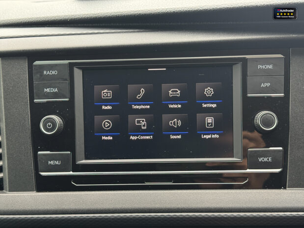 Volkswagen Transporter Crew Cab SWB L1H1 T30 Tdi Kombi Highline Auto Air Con Sensors EURO 6 32