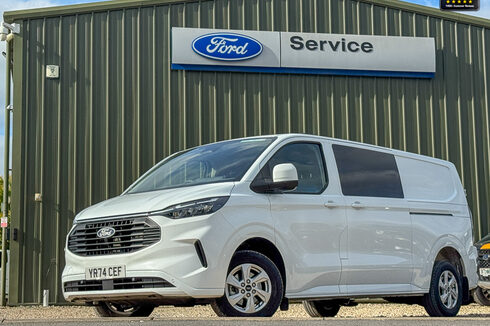 Ford Transit Custom Crew Cab LWB L2H1 Low Roof 320 Limited Air Con Cruise Sensors EURO 6