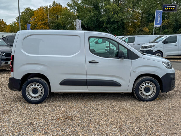 Citroen Berlingo AUTO SWB L1H1 1000 Enterprise Edition M Air Con Sensors EURO 6 5