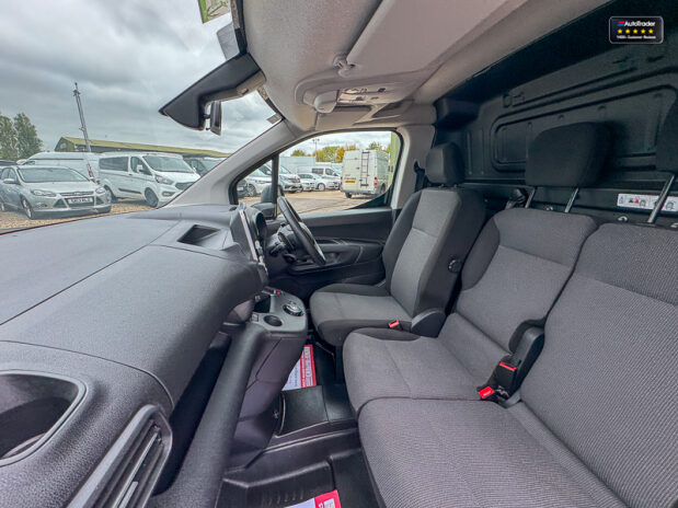 Citroen Berlingo AUTO SWB L1H1 1000 Enterprise Edition M Air Con Sensors EURO 6 13