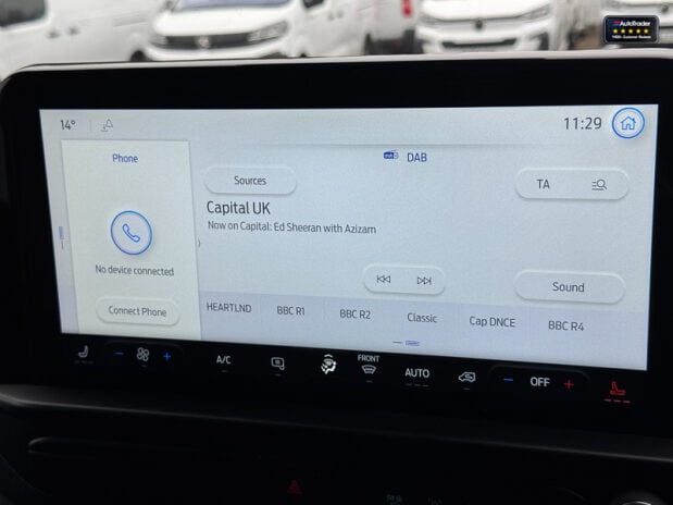 Ford Transit Custom LWB L2H1 [SOLD MM] Low Roof 300 Limited Air Con Cam Sensors EURO 6 24