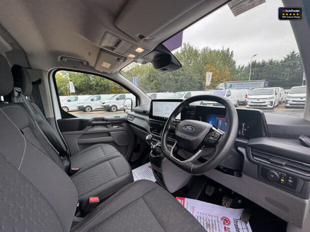 Ford Transit Custom LWB L2H1 [SOLD MM] Low Roof 300 Limited Air Con Cam Sensors EURO 6 15