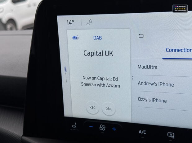 Ford Transit Custom LWB L2H1 [SOLD MM] Low Roof 300 Limited Air Con Cam Sensors EURO 6 29