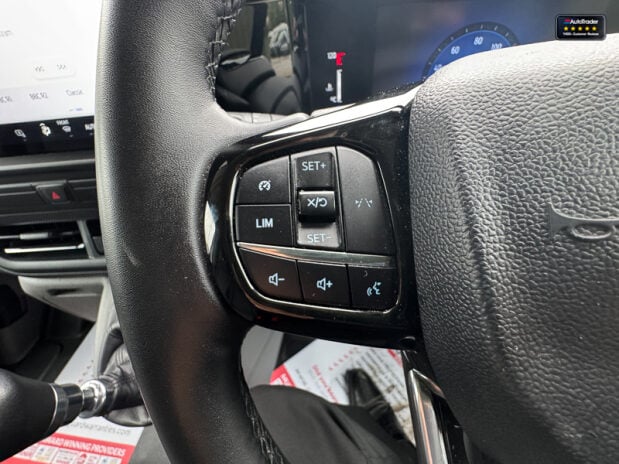 Ford Transit Custom LWB L2H1 [SOLD MM] Low Roof 300 Limited Air Con Cam Sensors EURO 6 17