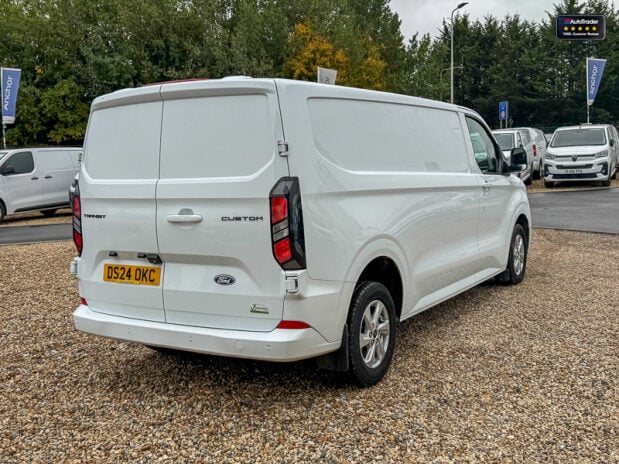 Ford Transit Custom LWB L2H1 [SOLD MM] Low Roof 300 Limited Air Con Cam Sensors EURO 6 6