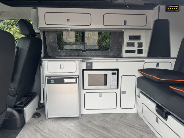 Volkswagen Transporter AVT Conversion|4 Berth|4 Belt|Microwave|Sink|Awning|Swivel Seats|Euro 6 8