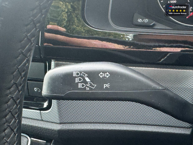 Volkswagen Caravelle 2.0 BiTDI BlueMotion Tech Executive MPV 5dr Diesel 7 Seater 16