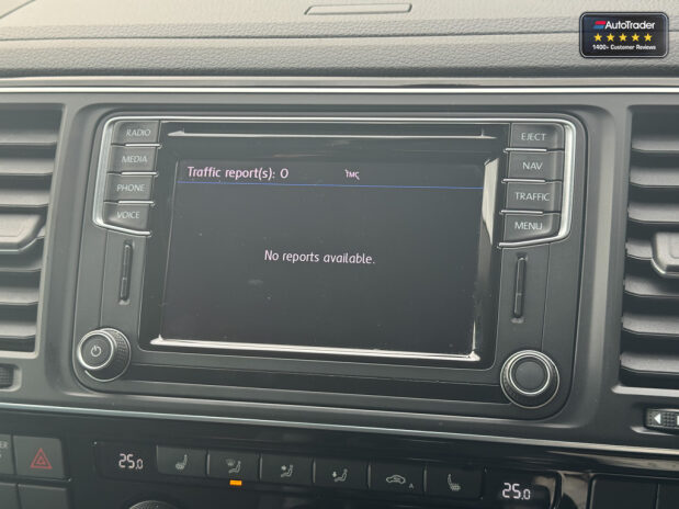 Volkswagen Caravelle 2.0 BiTDI BlueMotion Tech Executive MPV 5dr Diesel 7 Seater 25