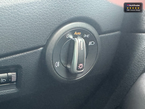 Volkswagen Caravelle 2.0 BiTDI BlueMotion Tech Executive MPV 5dr Diesel 7 Seater 18