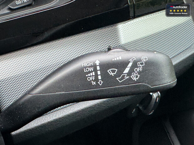 Volkswagen Caravelle 2.0 BiTDI BlueMotion Tech Executive MPV 5dr Diesel 7 Seater 15